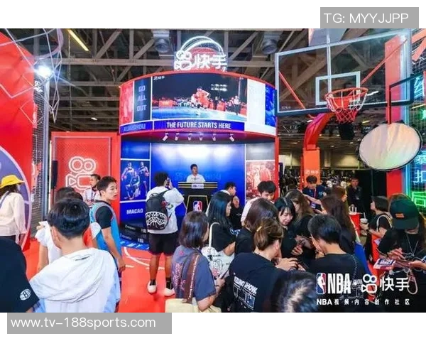 43名中小学生在澳门NBA中国赛享受沉浸式篮球训练体验与明星教练互动